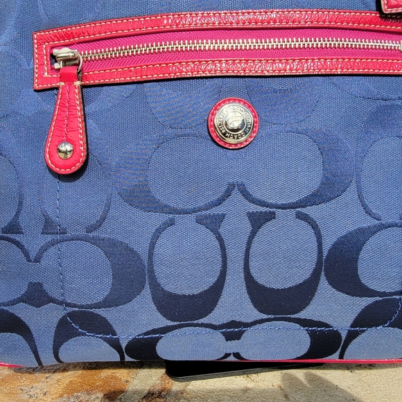 Coach Navy And Fuchia Laura Signature Monogram Jacquard Tote - Picture 4 of 16